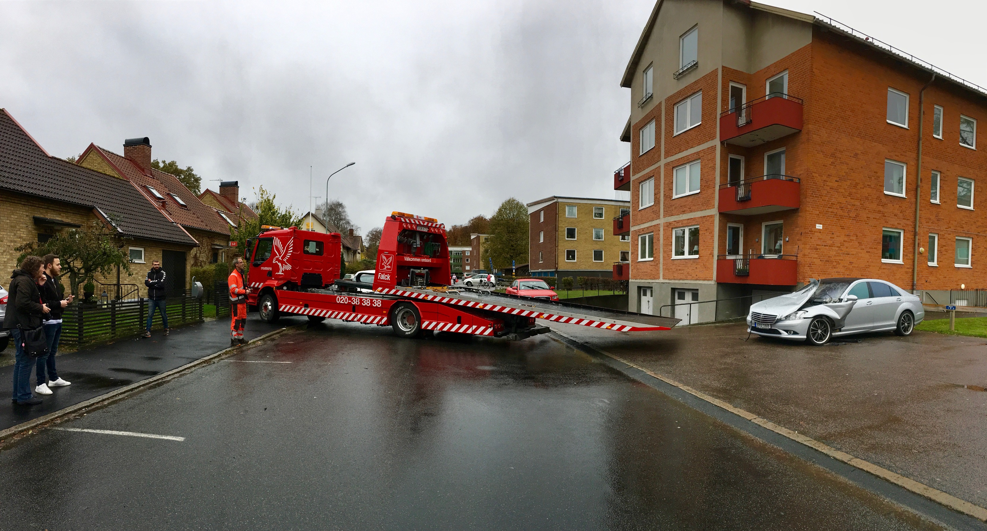 Bilar Sprängda I Hässleholm – Kopplingar Till Skjutningen I ...