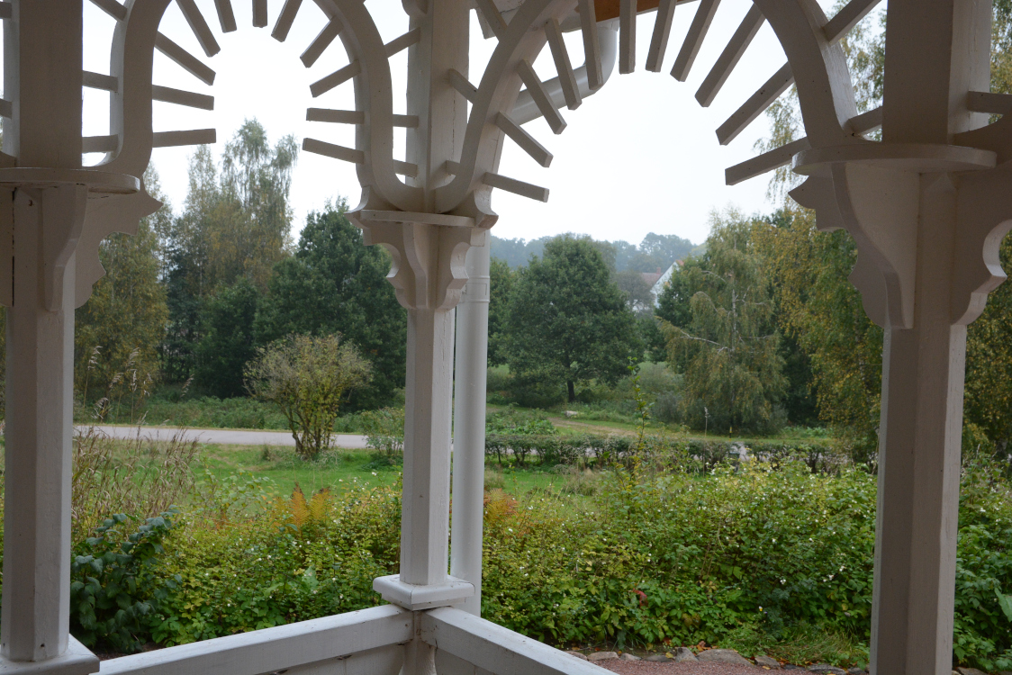 Naturdagen hålls på Boketorp, bakom Hovdala slott. Bild från verandan.