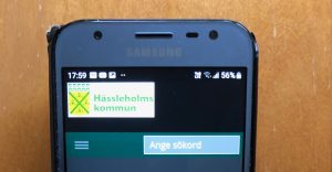 Bilden visar en kommunanställds telefon.