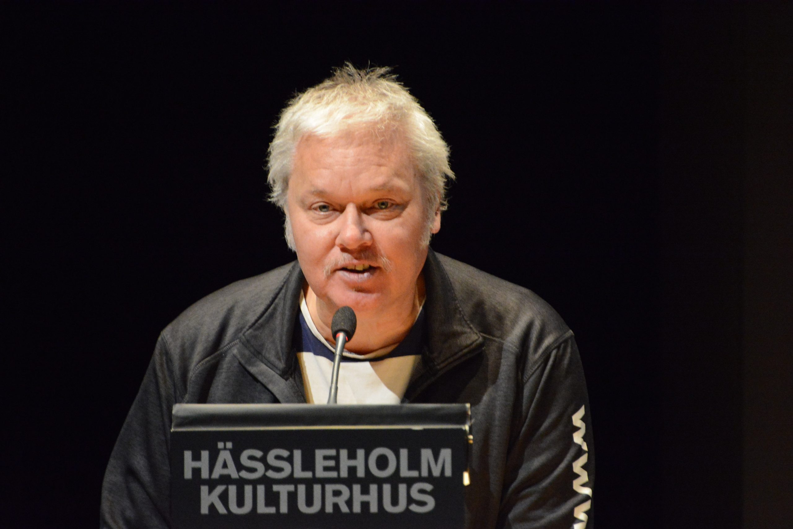 Bilden visar Magnus Åkeborn.